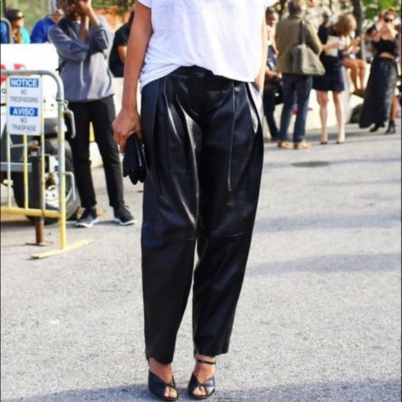Vintage Pants - ⭐️ Vintage High Rise Balloon Leather Pants